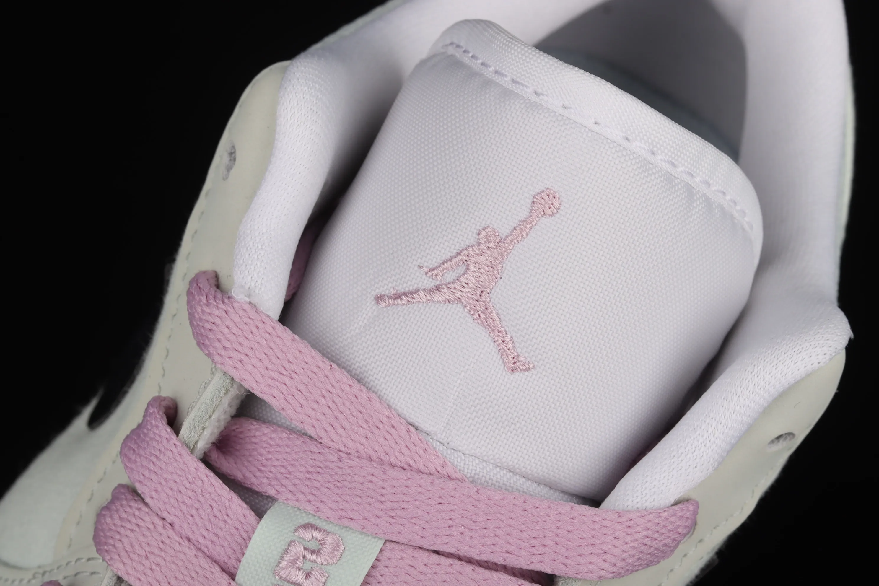 All categories Air Jordan Jordan series basketball shoes Air Jordan 1 Low G version pure original Air Jordan 1 Low AJ1 Joe 1 low-top cultural and leisure sports sneakers CZ0776-300
